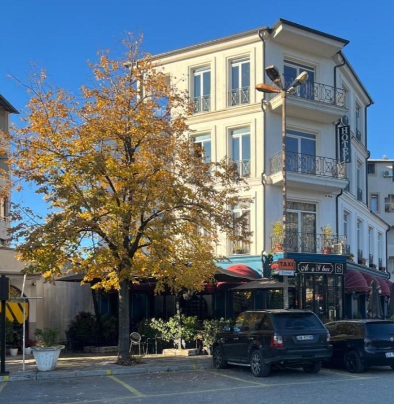 Amo's Aparthotel Shkodër